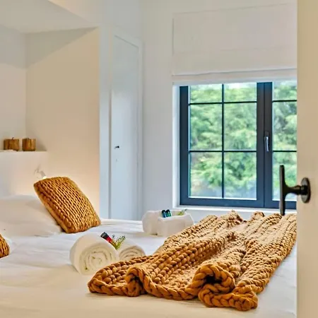 Huswell - Renovated By The In * Knokke-Heist