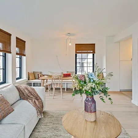 Huswell - Renovated By The In Apartment